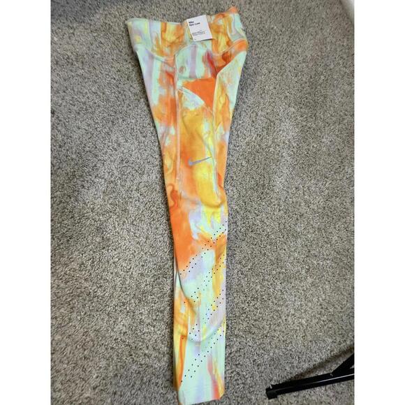 Nike Dri-FIT Epic Fast Leggings XS NWT Black Mid-Rise Running - Picture 6 of 14